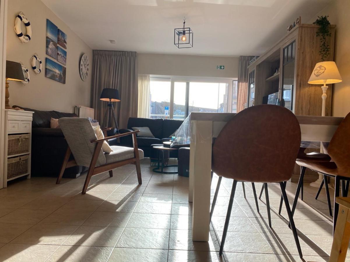 Des Ambassadeurs Apartment Blankenberge Exterior foto